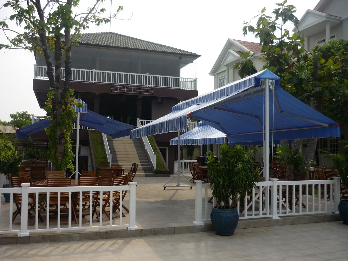 LẮP ĐẶT MÁI HIÊN DI ĐỘNG GIÁ RẺ